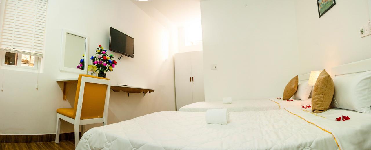 Sunshine Hostel Hue Esterno foto
