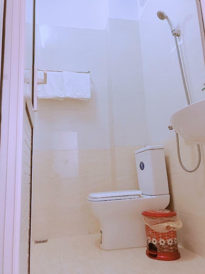 Sunshine Hostel Hue Esterno foto